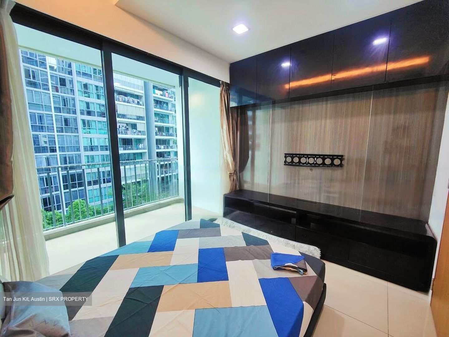 Esparina Residences (D19), Condominium #472612161